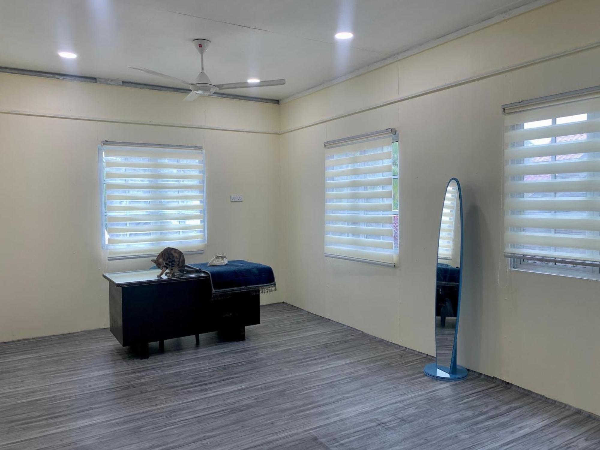 Tiara Inn Homestay 2 Tingkat Pontian Johor Pontian Besar Exterior photo